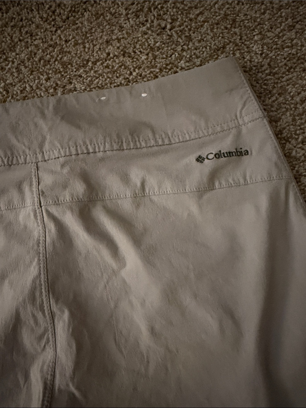 Columbia Women's Light Beige Outdoor Shorts Size 4 - Picture 7 of 8